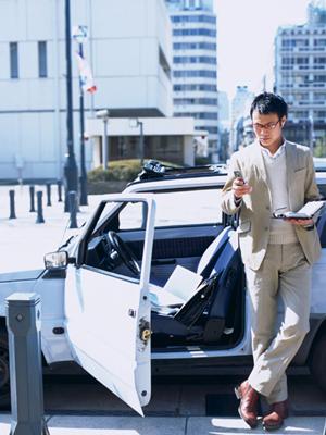 【2025年最新版】車カバーの効果と選び方｜長持ちさせる対策ポイント